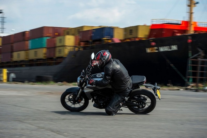 apostoli honda cb300r 15