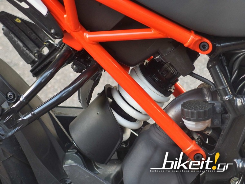 ktm 250 Duke 2018 test bikeitgr 23