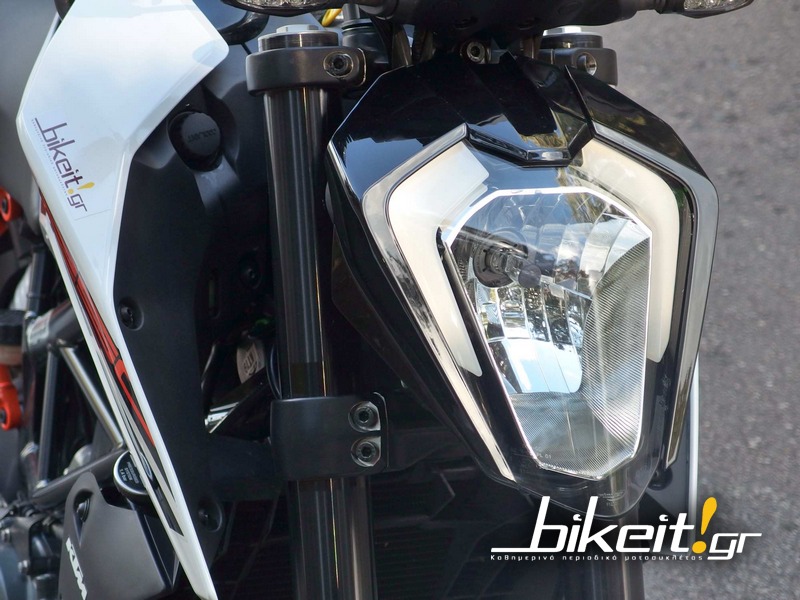ktm 250 Duke 2018 test bikeitgr 24