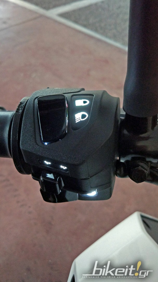 ktm 250 duke details 6