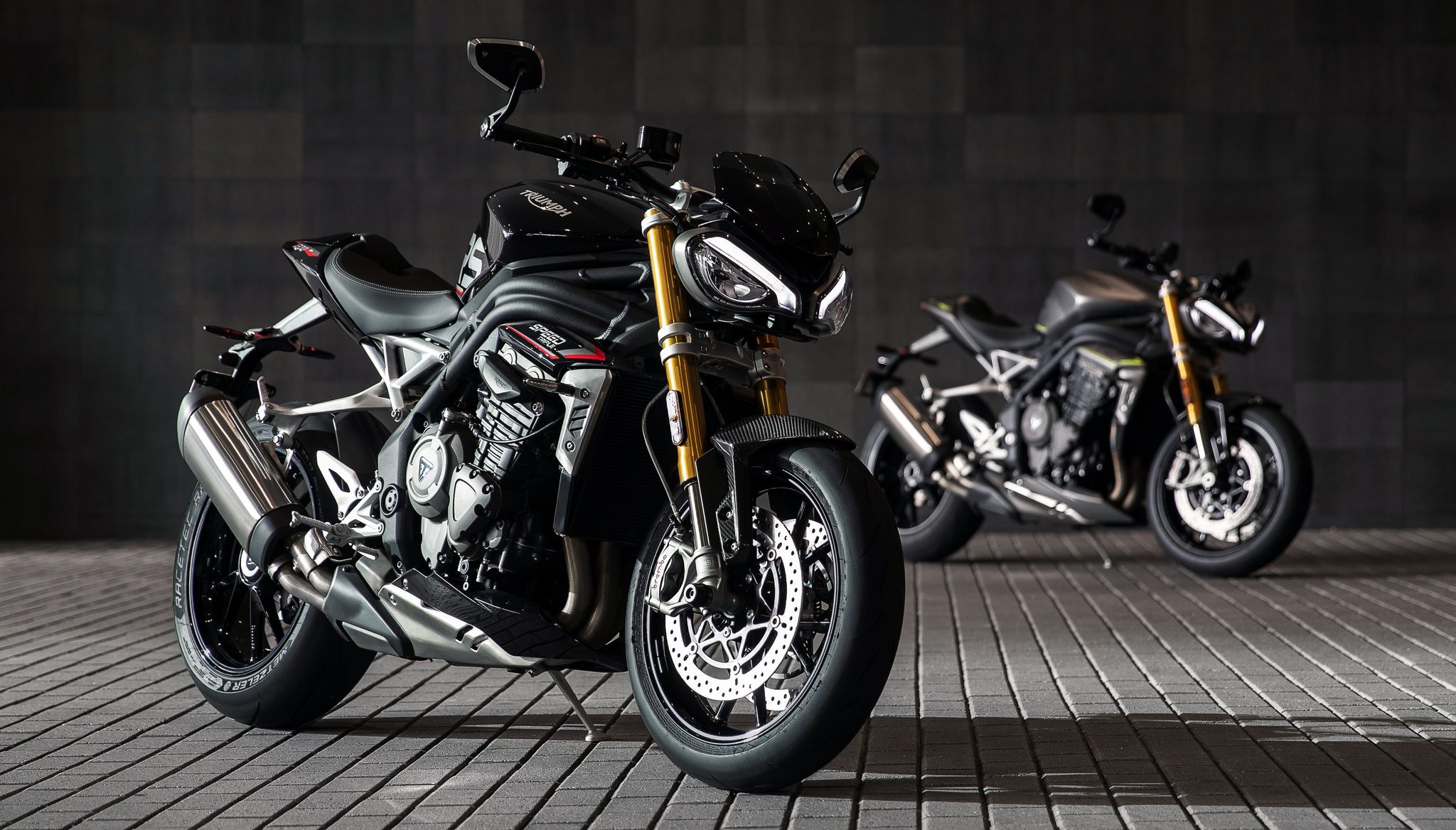 triumph speed triple 1200rs 2021 s2 00001