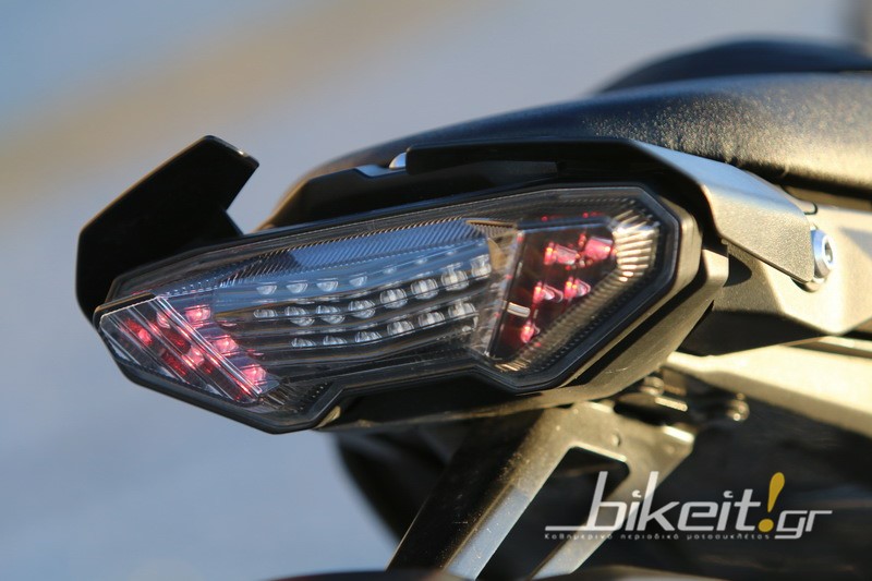 mt10 detail 15