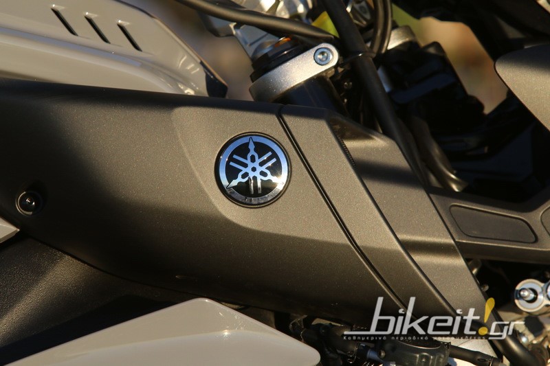 mt10 detail 5