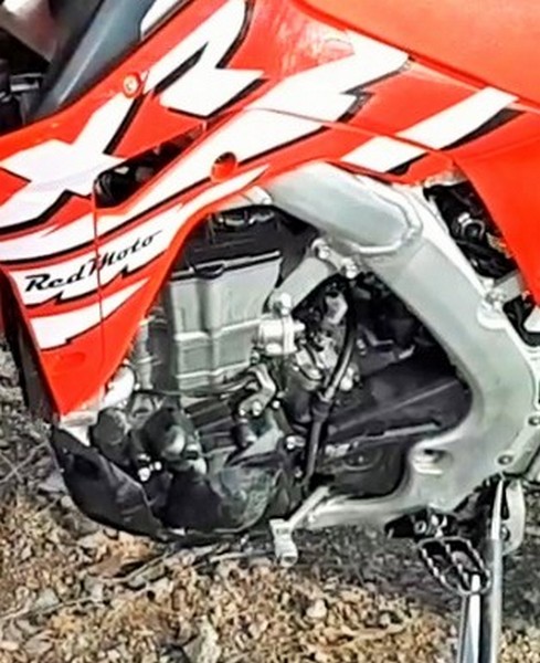 engine left