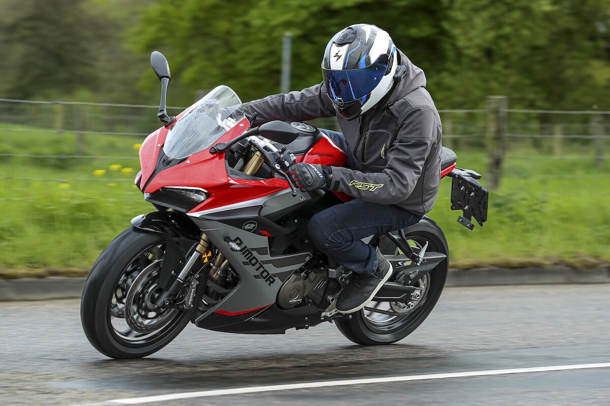 qj srk600rs 2
