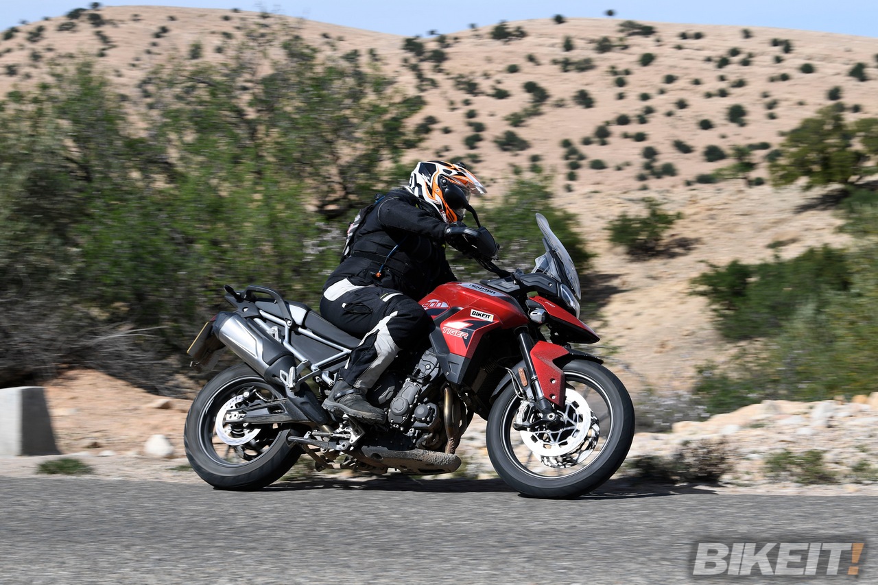 triumph tiger900 launch bikeitgr 1