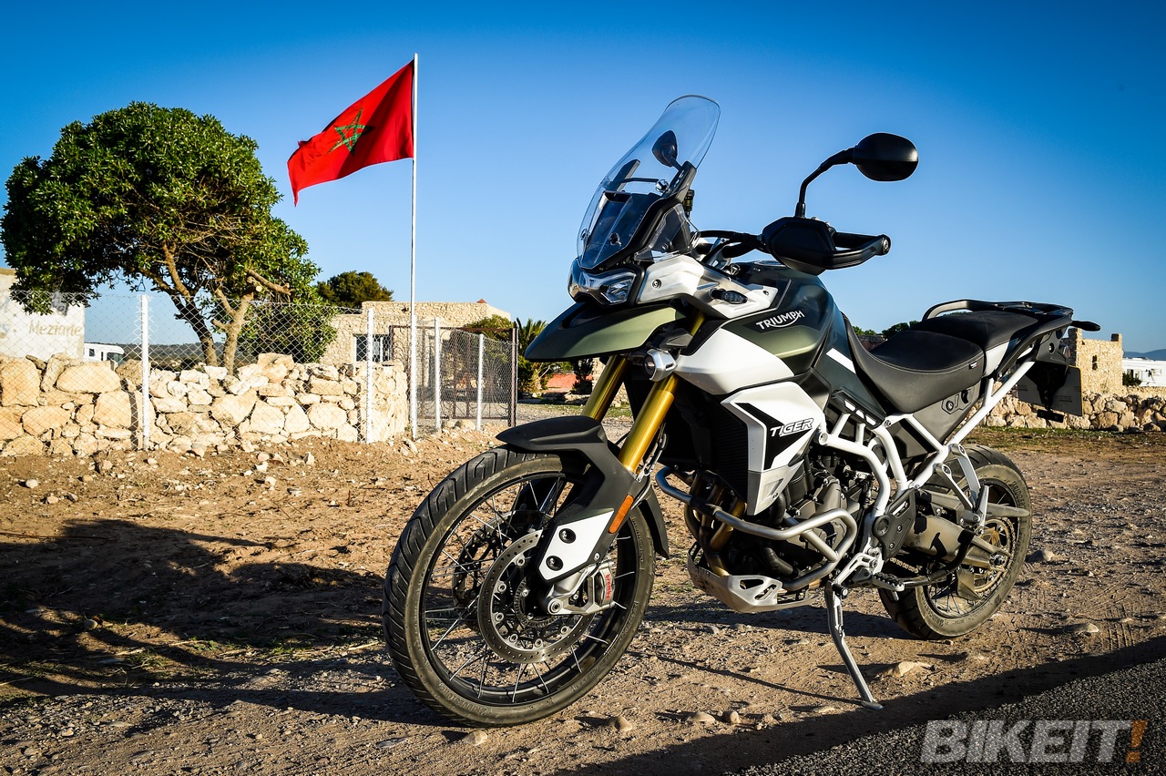 triumph tiger900 launch bikeitgr 8