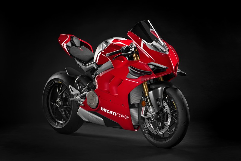 ducati panigale v4 r 1