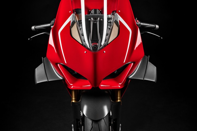 ducati panigale v4 r 3