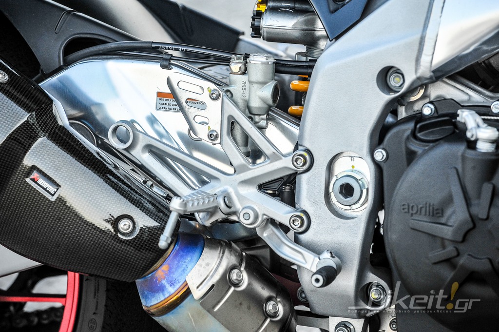 aprilia rsv4 rf 2018 bikeitgr 21