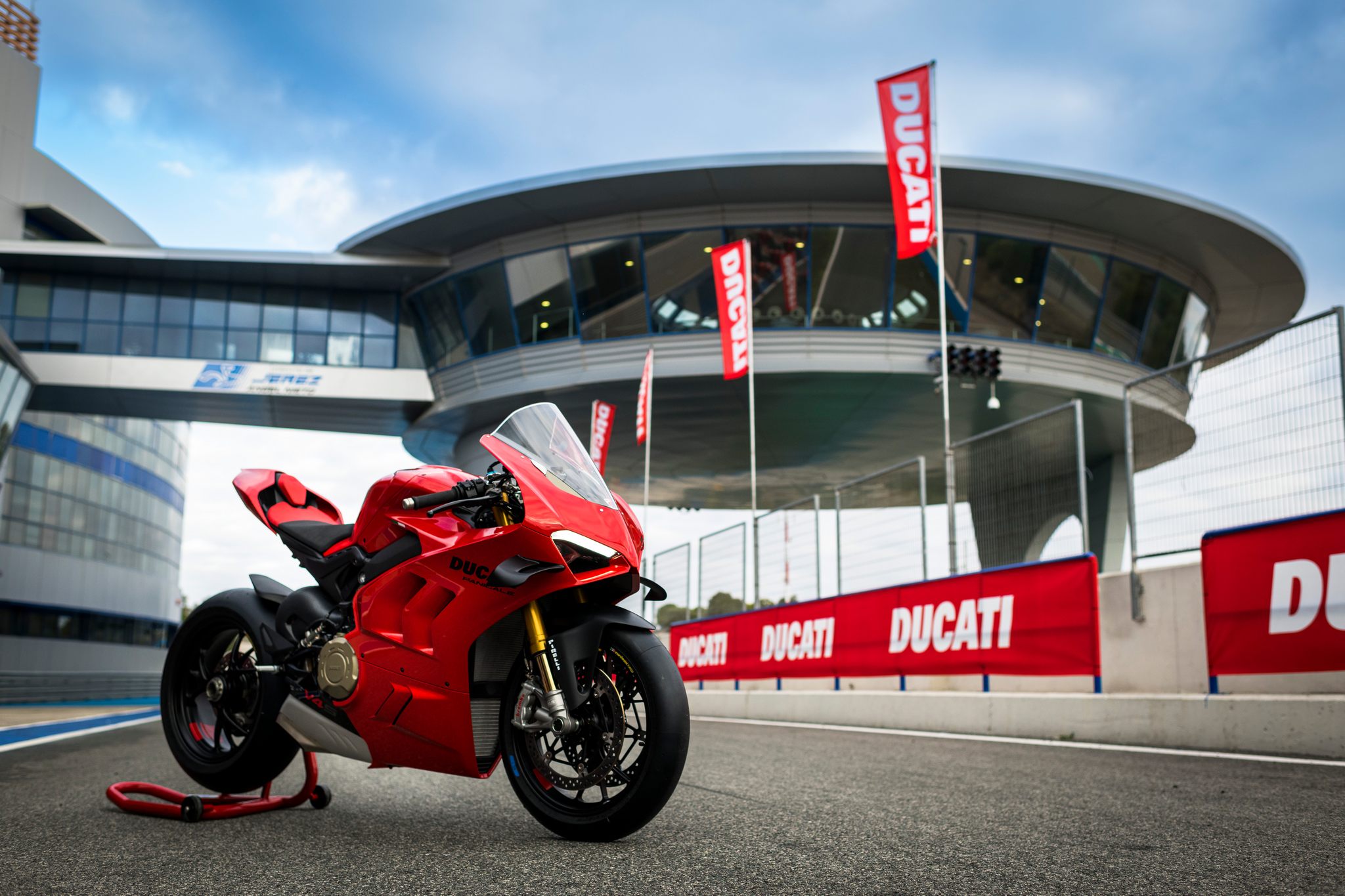 Ducati Panigale V4S 2022 Jerez BIKEITGR 15