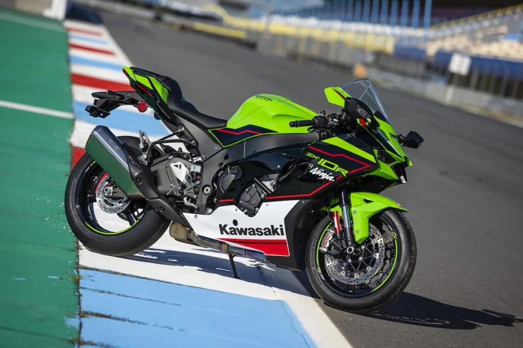 Kawasaki NinjaZX 10R 0015 1024x683