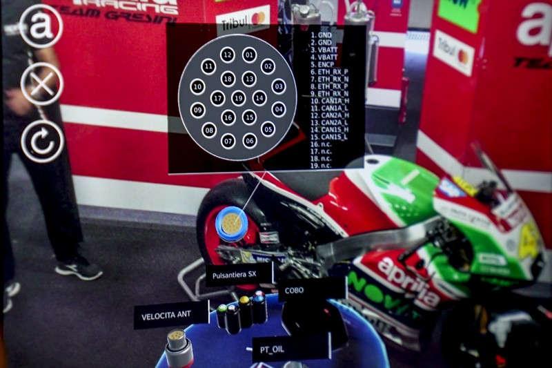 12 Aprilia AR