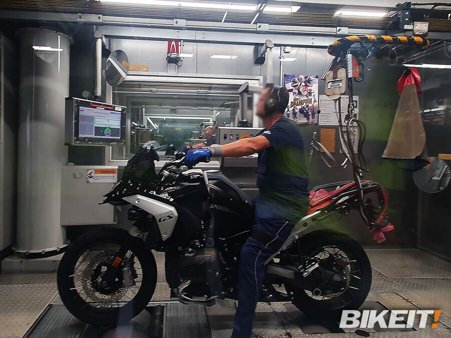 bmwerk62_2988efeeb732998a.jpg