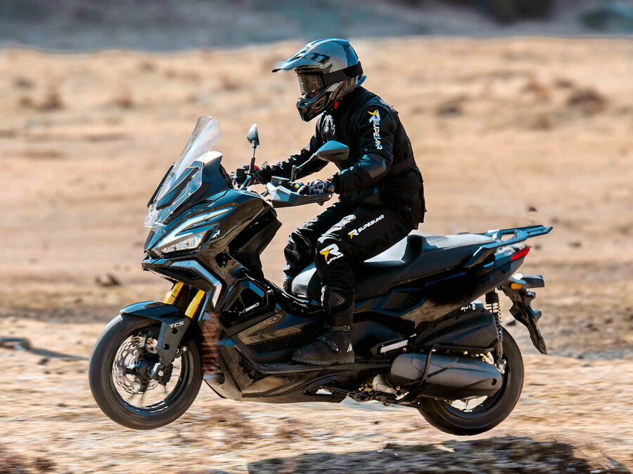 d.t._kymco_xtera_350_2_aea265d2bd11ea5e.jpg