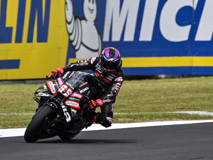 26motegi2b_d9c0130bd28a99a5.jpg