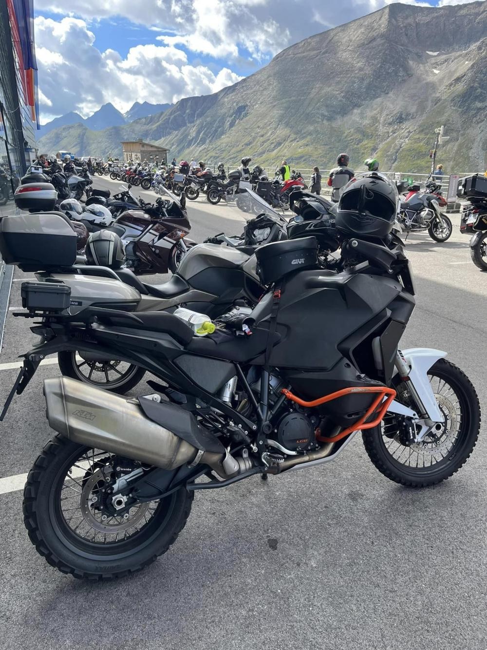 KTM 1390 Super Adventure 2024 Εθεάθη σε δοκιμές στο δρόμο BIKEIT!
