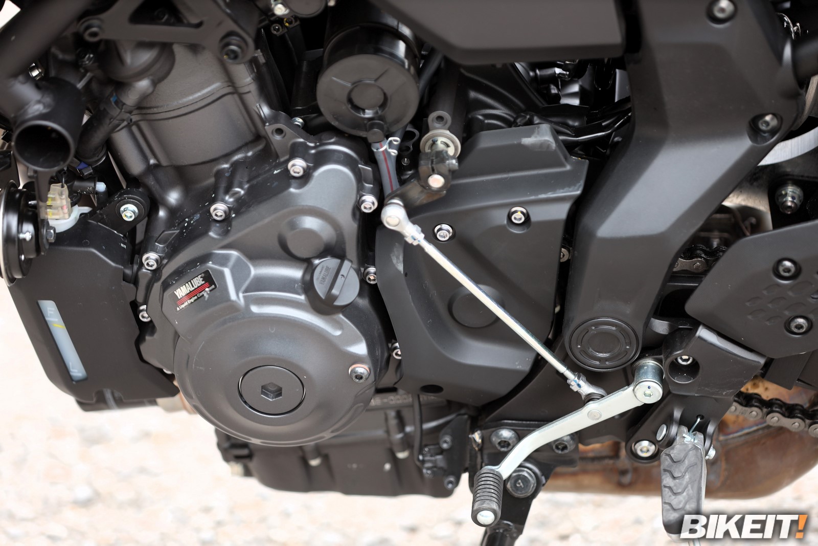 Test - Yamaha MT-07 2025 - Τώρα μάλιστα! - BIKEIT!