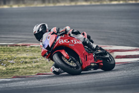 Honda CBR600RR 2027 – Αναβαθμίσεις σε φρένα, εμφάνιση και tech