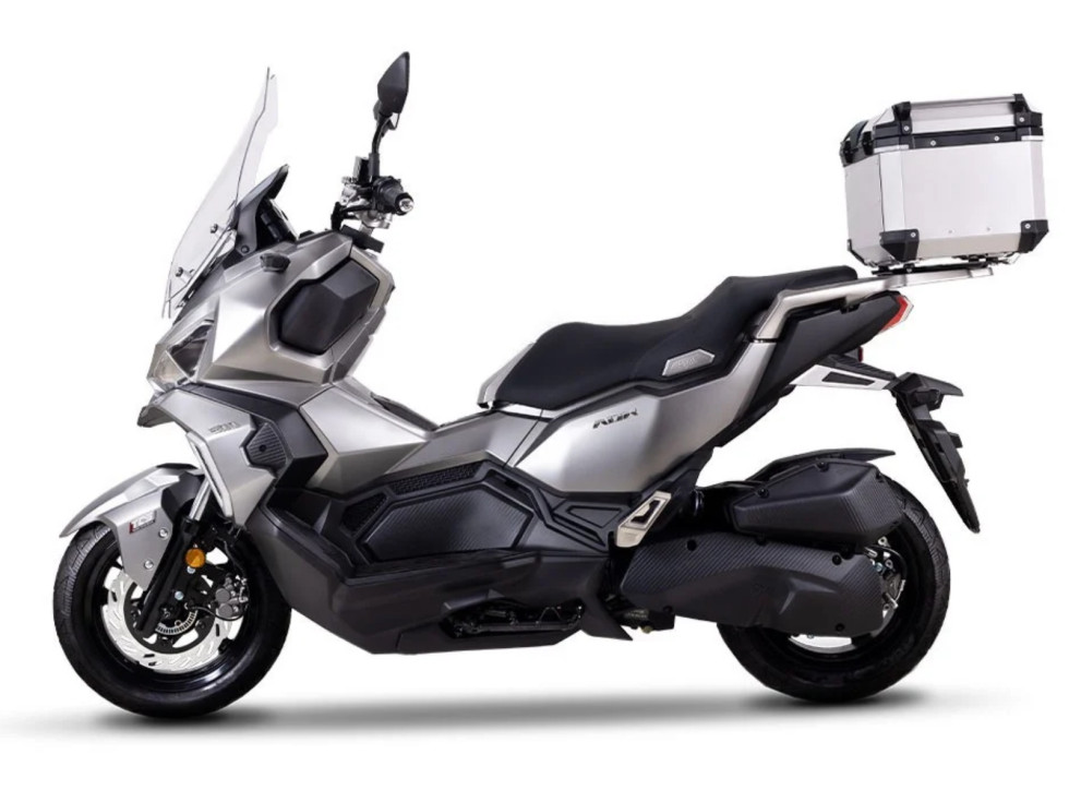 SYM ADX 200 – Η νέα πρόταση της SYM στα adventure scooter