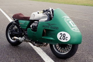 Moto Guzzi V9 Bobber, αγωνιστική παράδοση