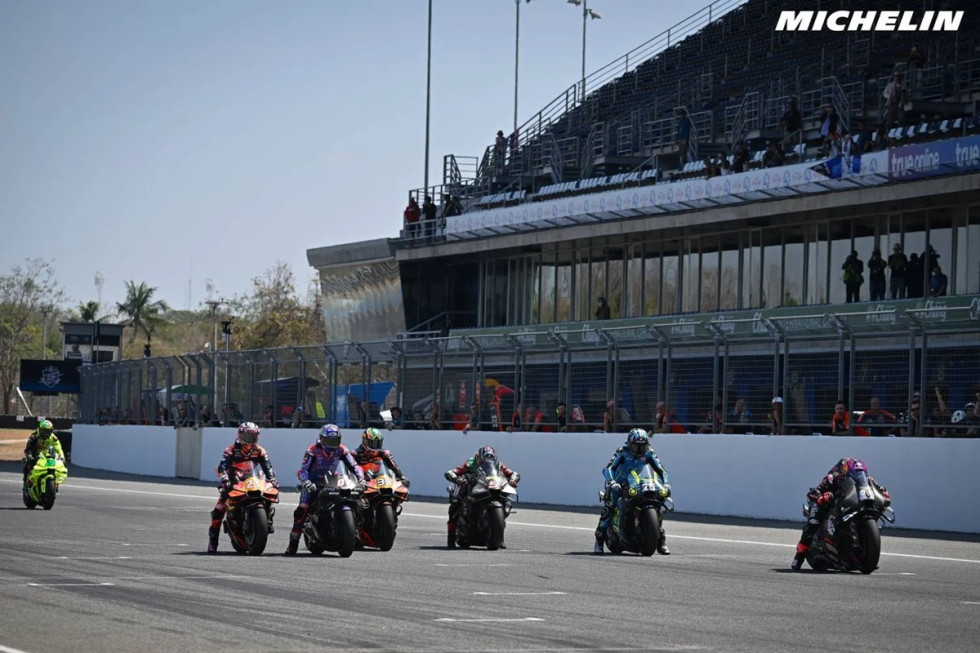 Michelin, MotoGP – Έναρξη σεζόν στην πίστα Buriram που «καίει» τα πίσω λάστιχα