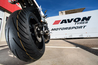 Avon Tyres – Κλείνει το τελευταίο της εργοστάσιο στην Αγγλία