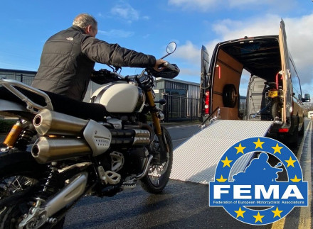 FEMA – Χωρίς τελωνειακές διαδικασίες η μεταφορά μοτοσυκλέτας από Αγγλία σε Ε.Ε.