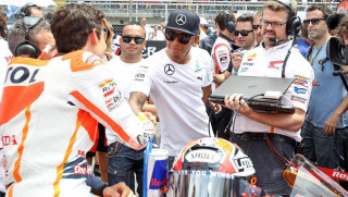 O Marc Marquez προκαλεί τον Lewis Hamilton σε μονομαχία πρωταθλητών