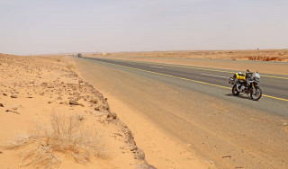 Ταξιδιωτικό “ARABIAN TOUR” - Μέση Ανατολή και Αραβία με BMW F 850 GS - B&#039; Μέρος