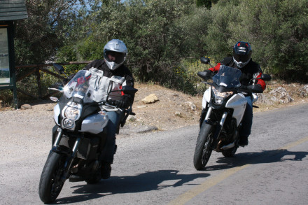 Συγκριτικό - Honda Crosstourer 1200 vs Kawasaki Versys 1000 – Video
