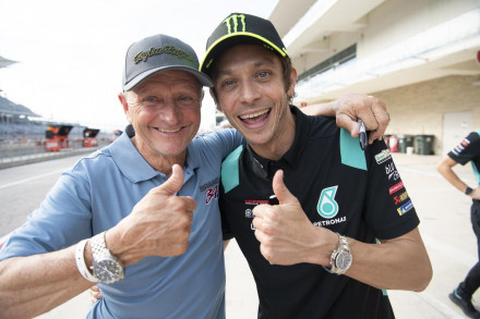 Schwantz για Rossi: «Θα κυριαρχεί στο MotoGP ακόμα κι από την εξέδρα»