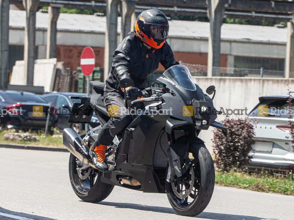KTM - Φήμες την "κατεβάζουν" και στο WSSP