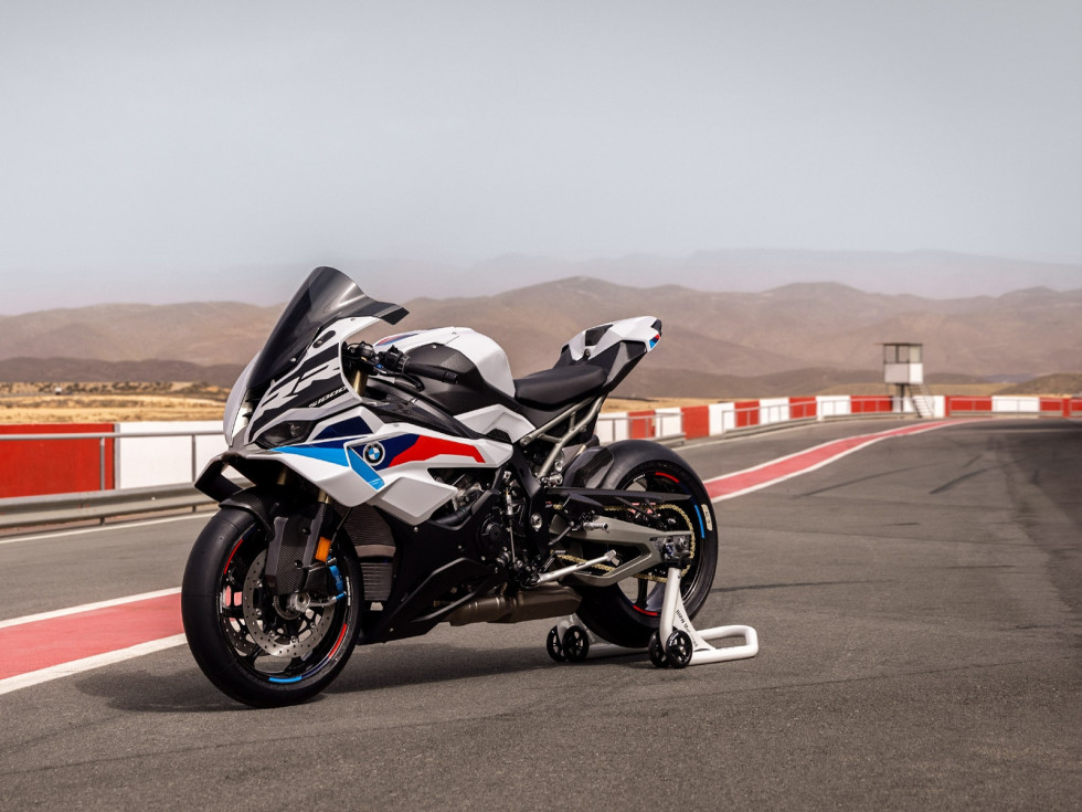 BMW - Έρχεται ανάκληση για 77.000 μοτοσυκλέτες S 1000 RR; – Τι ισχύει για την Ελλάδα