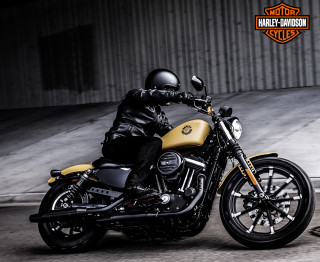 Harley-Davidson Sportster 883 με όφελος έως €1,000