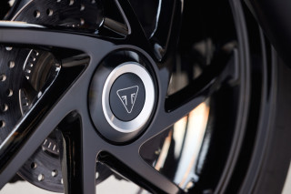 Αφιέρωμα – Νέα μοντέλα Triumph 2025