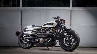 Harley-Davidson Custom 1250 – Επιστρέφει στο προσκήνιο