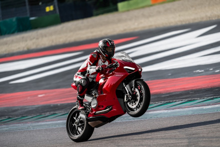 Ducati Panigale V2 2020 – Ο δικύλινδρος είναι εδώ, ανανεωμένος και ισχυρότερος
