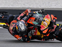 MotoGP 2026 - Pedro Acosta ο νικητής του παραλίγο βρόχινου Sprint της Sepang
