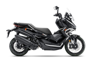 Ταξινομήσεις Ιουλίου 2026, scooters 300+ cc – Top 15 μοντέλων