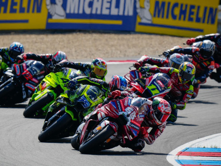 Formula 1 - Μοτοσυκλέτες MotoGP σε γύρους επίδειξης στο Grand Prix των ΗΠΑ