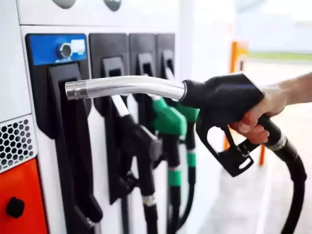 Στα 3 ευρώ η βενζίνη - Πότε πιθανόν θα εκτοξευτεί η τιμή των καυσίμων