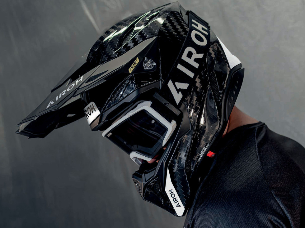 EICMA 2025 - Airoh Aviator 3 EVO / Factory