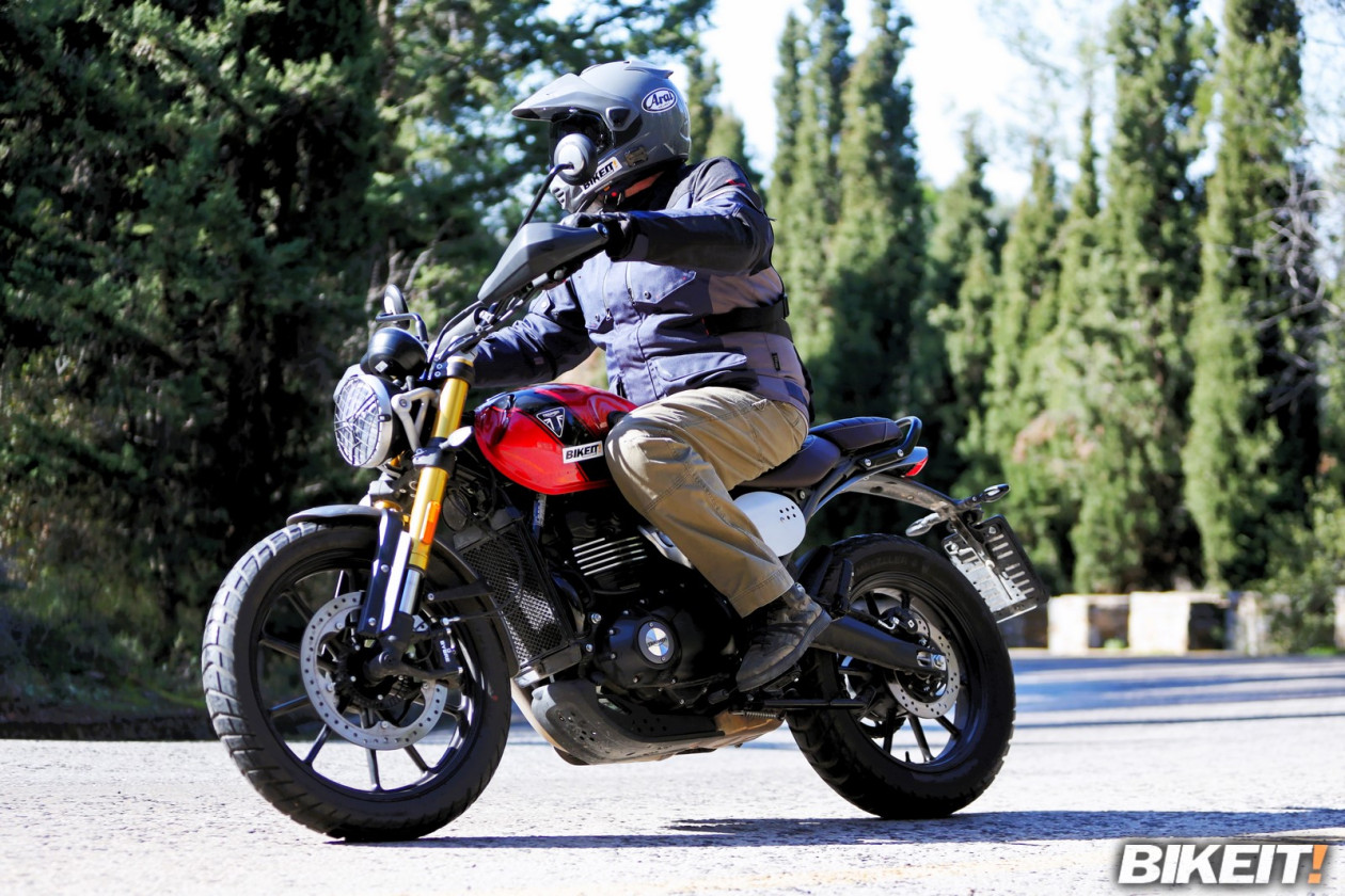 Test - Triumph Scrambler 400X (2024)