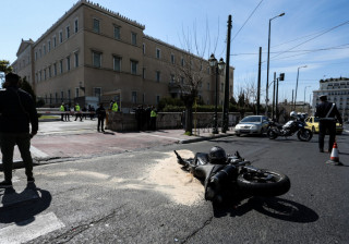 Τροχαίο στην Βουλή – Παραιτήθηκε της έφεσης ο οδηγός του βουλευτικού αυτοκινήτου