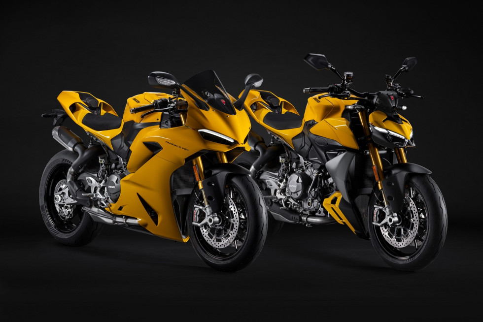 EICMA 2025 - Ducati Panigale V2 / Streetfighter V2 2026