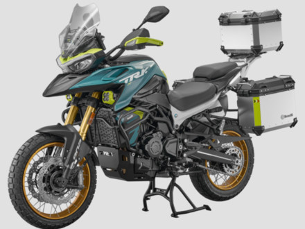 Νέα Benelli TRK 902 - Εμφάνιση σε έγκριση τύπου