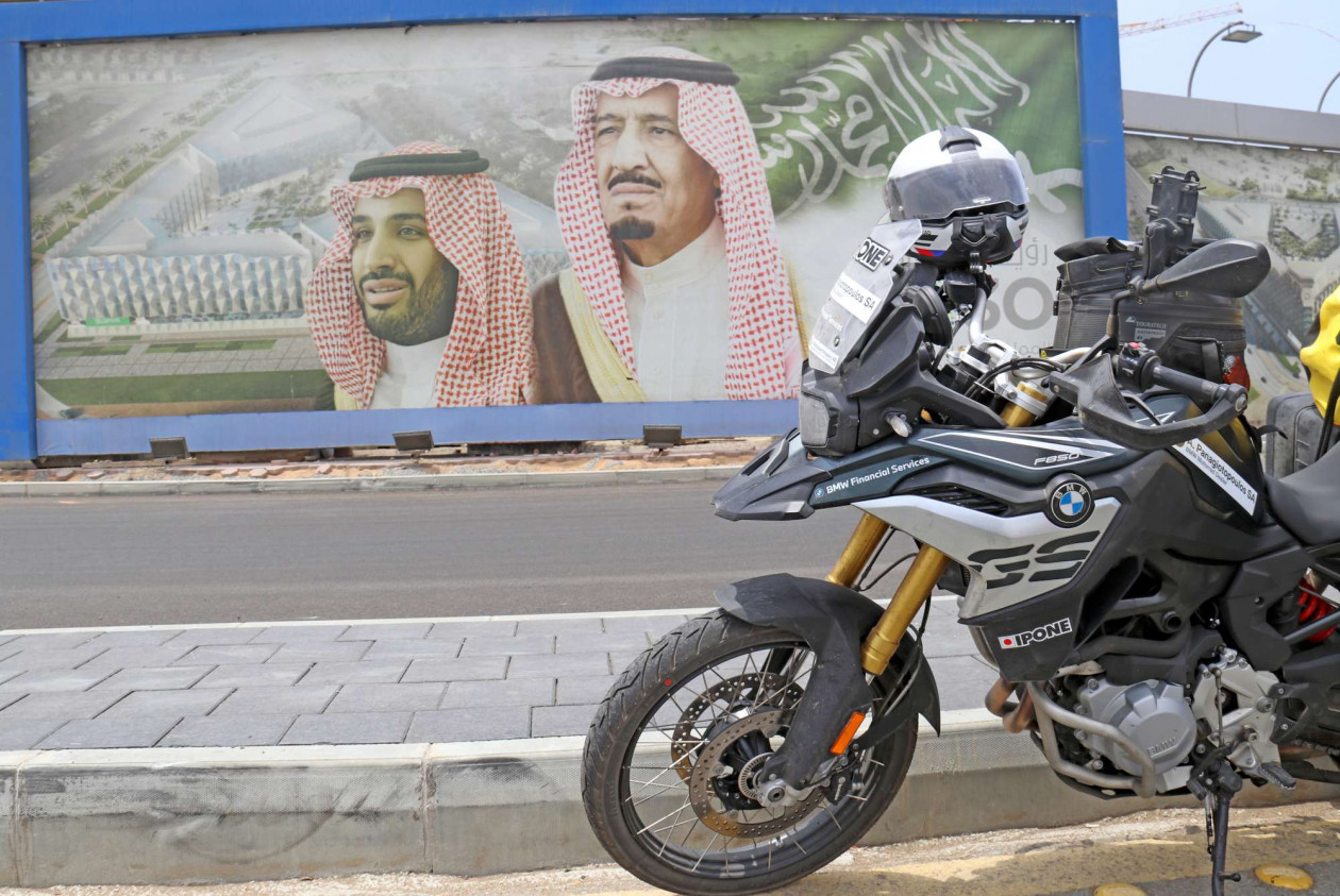 Ταξιδιωτικό “ARABIAN TOUR” - Μέση Ανατολή και Αραβία με BMW F 850 GS - Γ&#039; Μέρος
