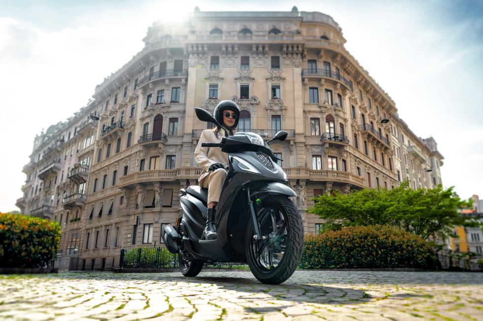 Morbidelli SC125LX - Premium ποιότητα, ανταγωνιστική τιμή και δώρο βαλίτσα