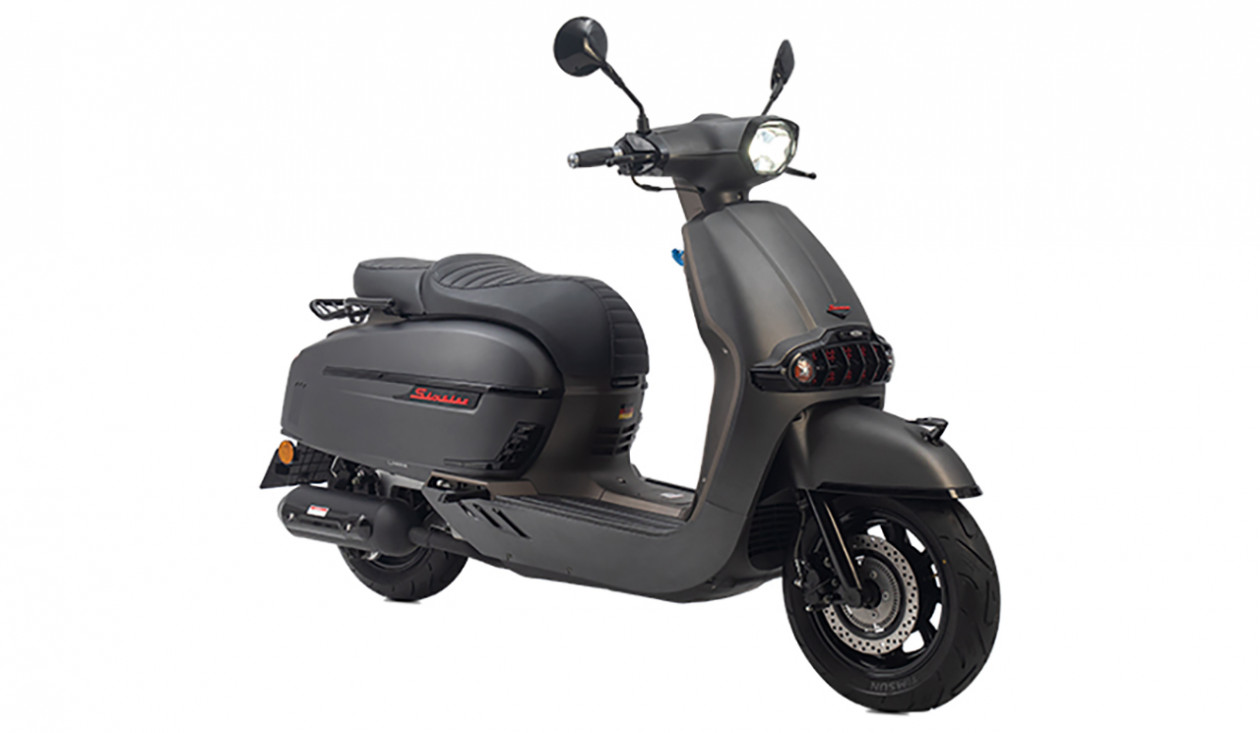 Keeway Sixties 300i - Νέο, ρετρό scooter